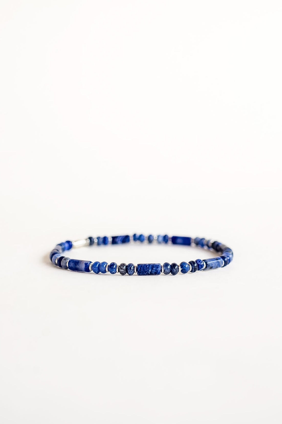 ARI • Armband